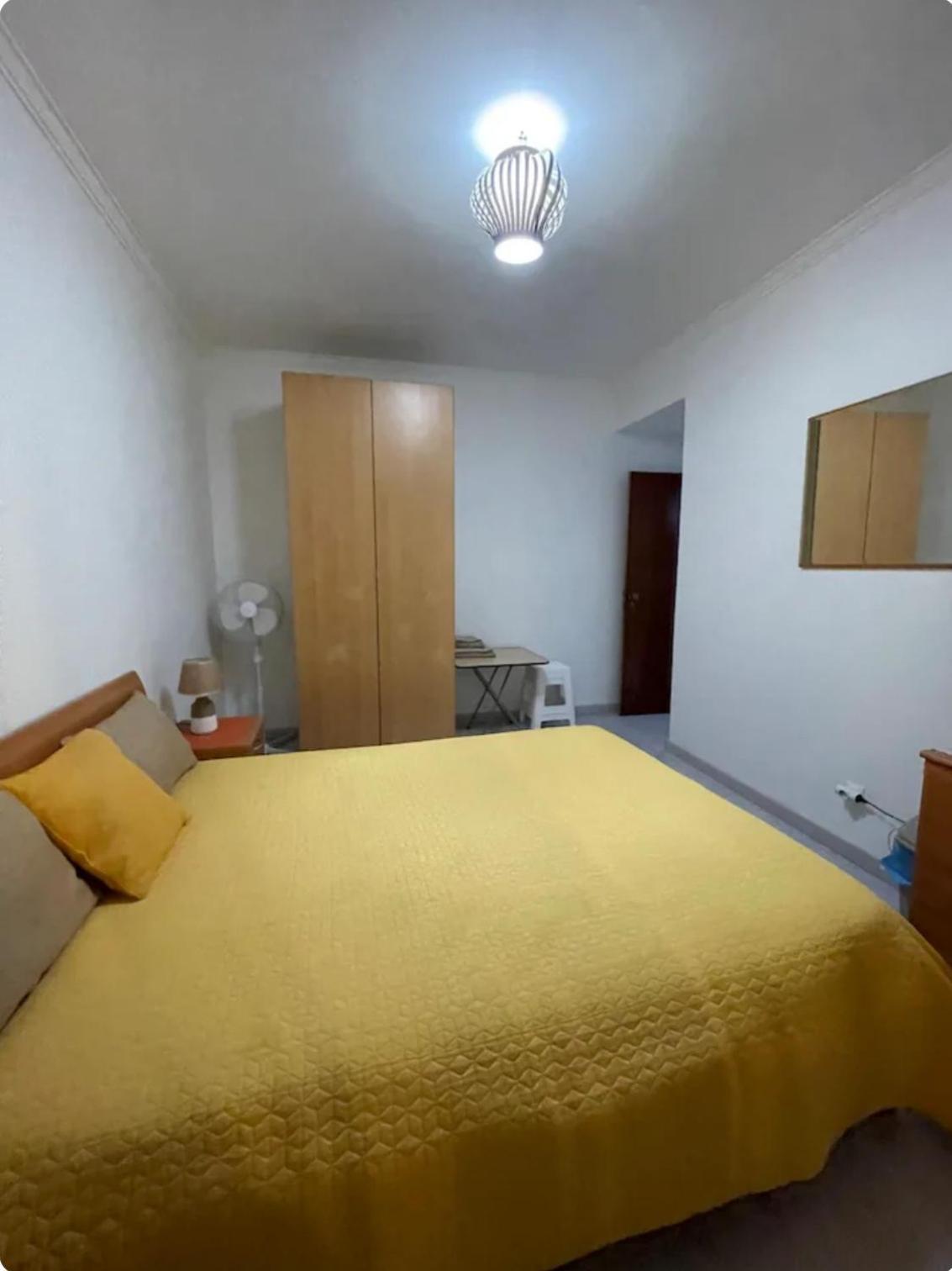 Quarto Calmo E Acolhedor Apartment Алмада Екстериор снимка