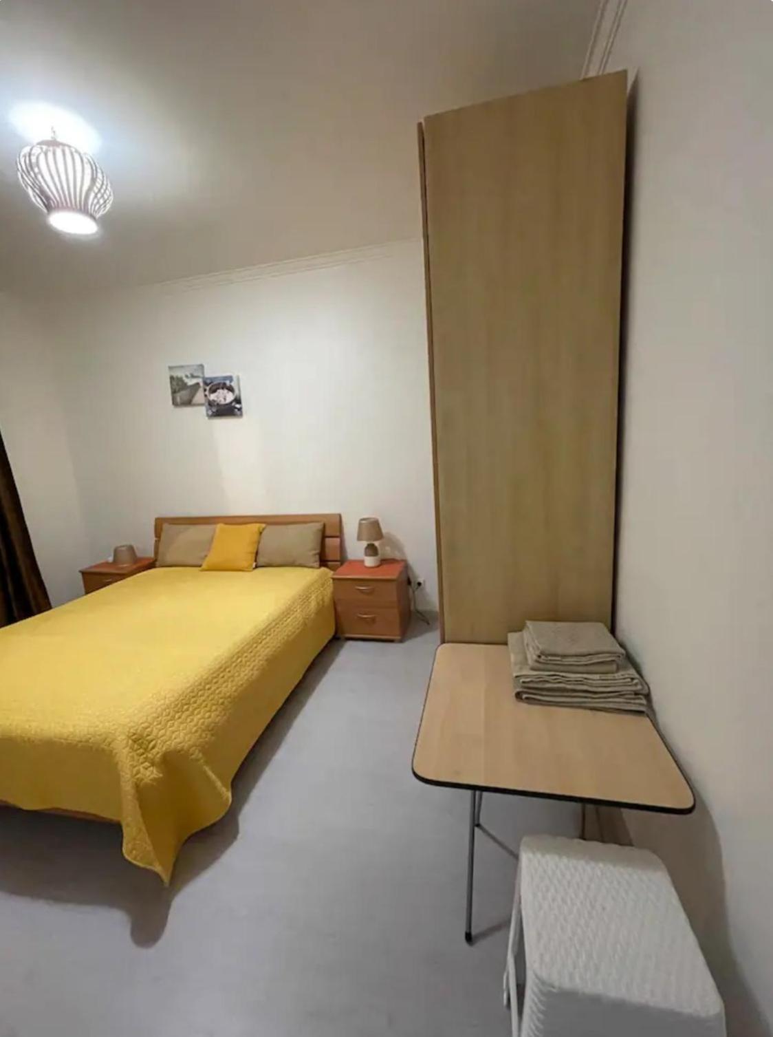 Quarto Calmo E Acolhedor Apartment Алмада Екстериор снимка