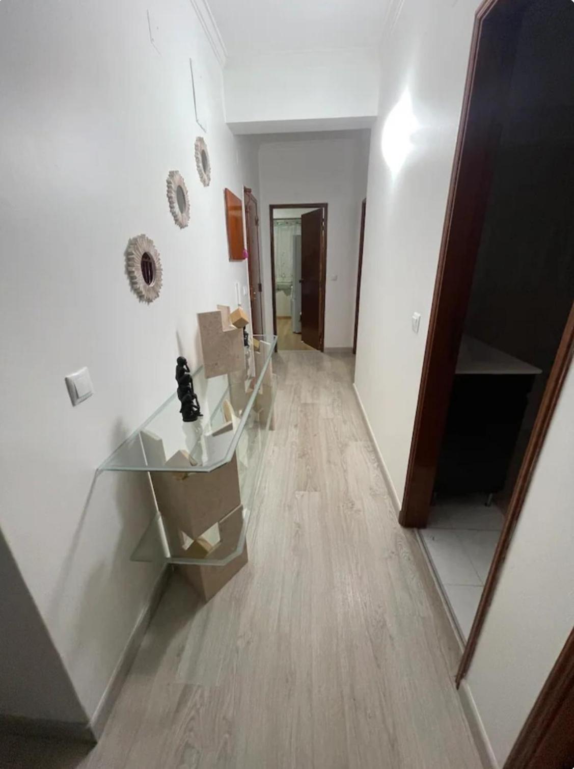 Quarto Calmo E Acolhedor Apartment Алмада Екстериор снимка
