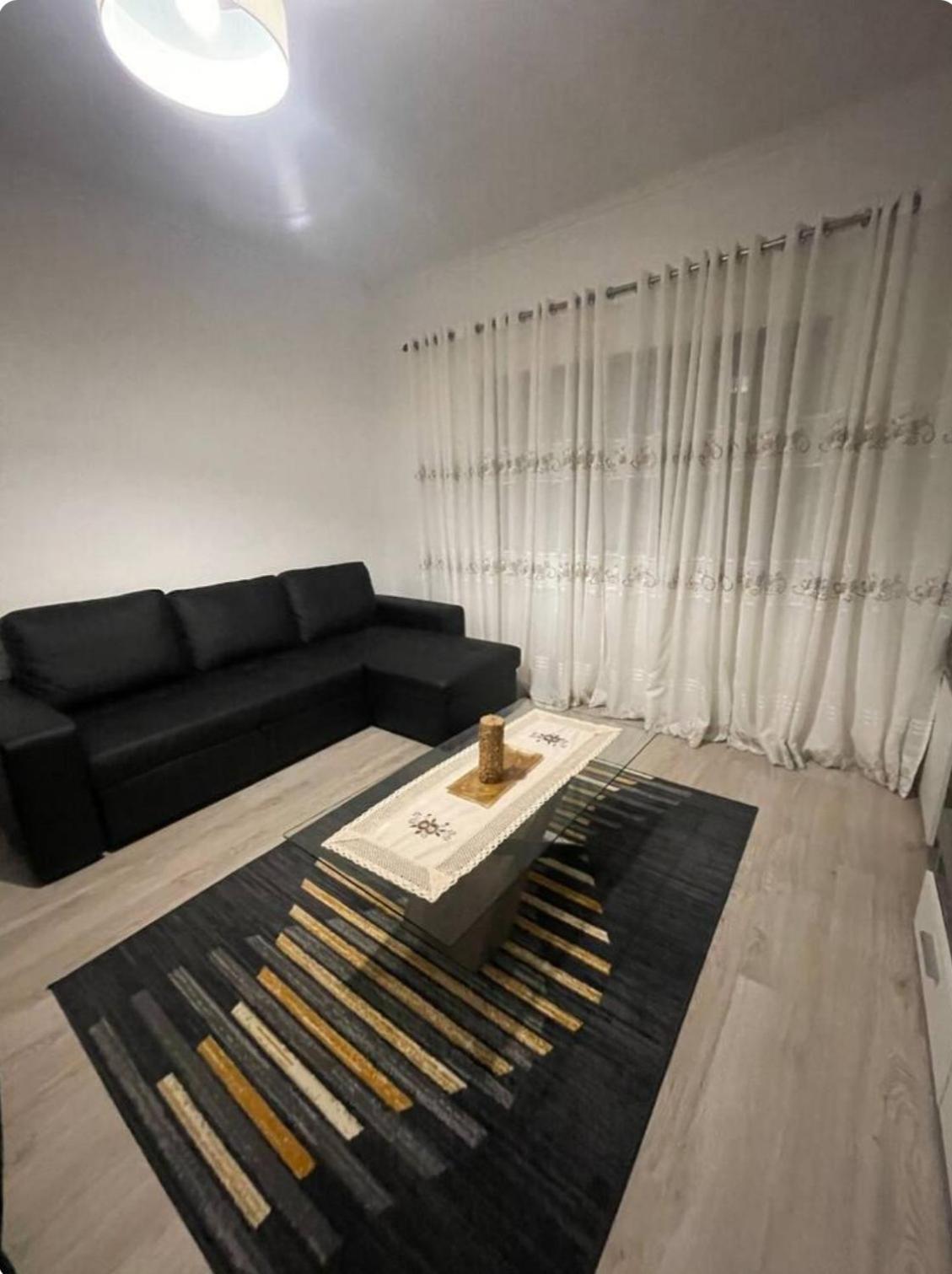Quarto Calmo E Acolhedor Apartment Алмада Екстериор снимка