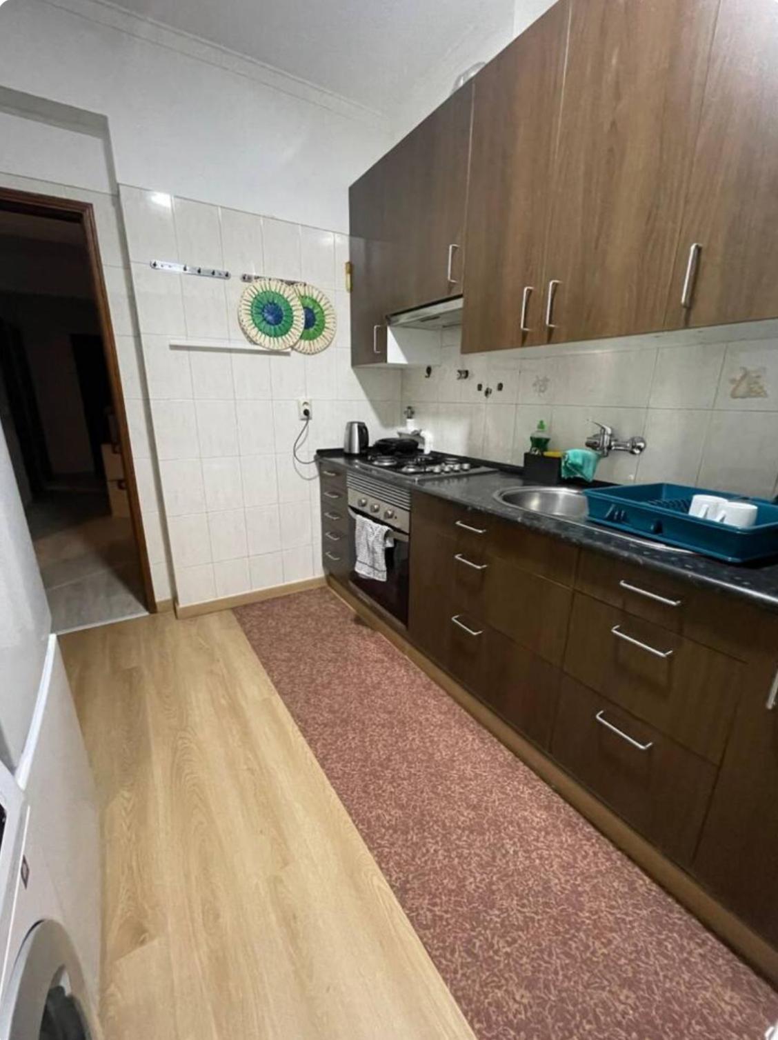 Quarto Calmo E Acolhedor Apartment Алмада Екстериор снимка